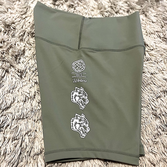 DARC SPORT HARDCORE V2 "ENERGY" TRAINING SHORTS IN OWEN GREEN - Picture 3 of 6